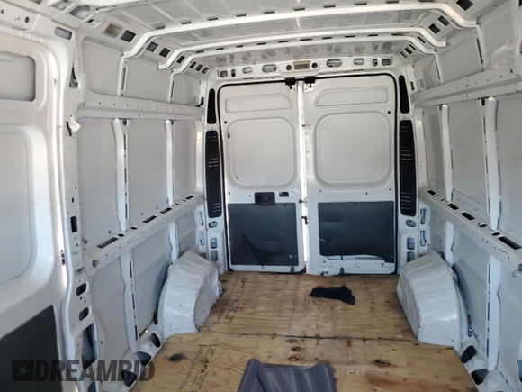 2015 Ram ProMaster Cargo with VIN 3C6TRVDG3FE517257, listed as a Copart auction lot 53466845 with 184,174 mi miles and Clean Title. Bid and sale history available at carsss.com. Image 10.