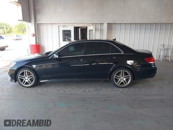 2016 Mercedes-Benz E 350 Luxury with VIN WDDHF8JBXGB225644, listed as a IAAI auction lot 42233644 with 189,908 mi miles and . Bid and sale history available at DreamBid. Image 14.