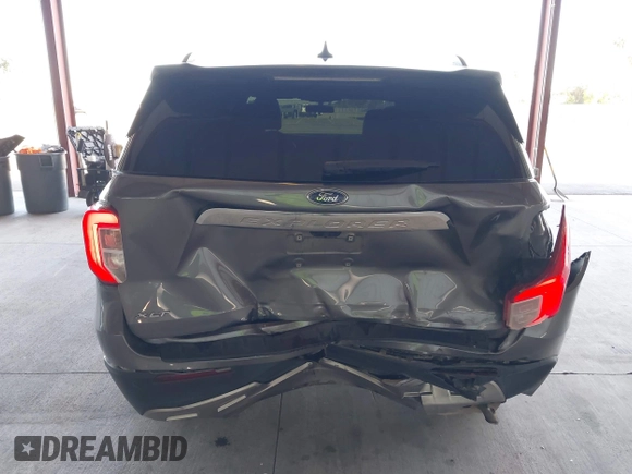 2022 Ford Explorer XLT z VIN 1FMSK7DHXNGB36514, wystawiony jako IAAI lot #42310723 z przebiegiem 44 198 mil mil oraz . Historia ofert i sprzedaży dostępna na DreamBid. Obrazek 6.