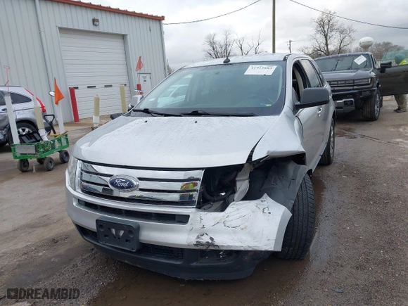 2010 Ford Edge Limited with VIN 2FMDK3KCXABA04279, listed as a IAAI auction lot 41915883 with 174,062 mi miles. Bid and sale history available at carsss.com. Image 2.