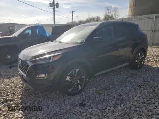 2020 Hyundai Tucson SEL z VIN KM8J33AL9LU148601, wystawiony jako Copart lot #54865805 z przebiegiem 108 868 mil mil oraz Czysty tytuł • Clean title. Historia ofert i sprzedaży dostępna na DreamBid. Obrazek 1.