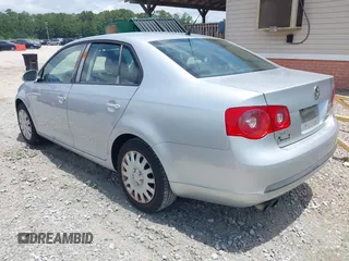 2007 Volkswagen Jetta 2.5 с VIN 3VWPF71K07M177724, выставлен на аукционе IAAI как лот 42377729 с пробегом 169 173 миль миль и . История ставок и продаж доступна на DreamBid. Изображение 3.