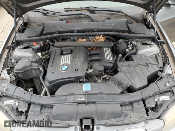 2009 BMW 3 Series 328i with VIN WBAPH77519NM28092, listed as a Copart auction lot 44768505 with 0 mi miles and Clean Title. Bid and sale history available at carsss.com. Image 11.
