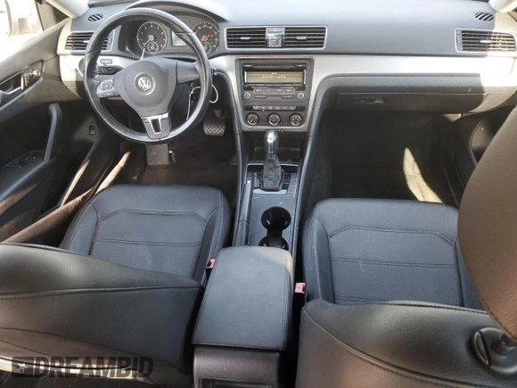 2015 Volkswagen Passat Wolfsburg Edition with VIN 1VWAT7A38FC076440, listed as a Copart auction lot 63204385 with 86,831 mi miles and Salvage title. Bid and sale history available at DreamBid. Image 8.