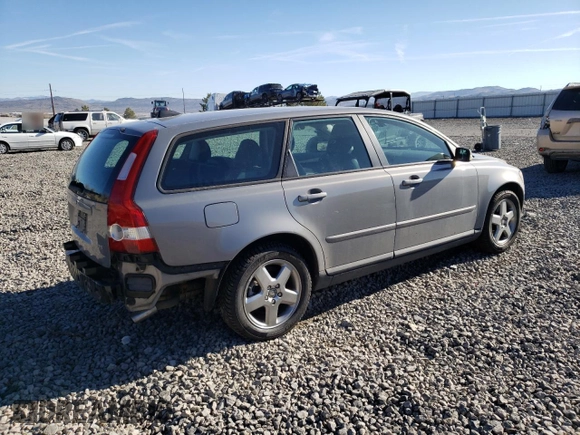 2006 Volvo V50 2.5L Turbo with VIN YV1MJ682862153532, listed as a Copart auction lot 50348355 with 115,603 mi miles and Salvage Title. Bid and sale history available at carsss.com. Image 3.