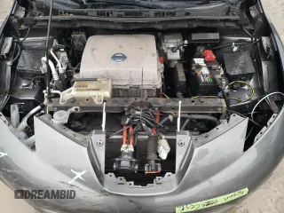 2015 Nissan LEAF SV with VIN 1N4AZ0CP3FC300910, listed as a Copart auction lot 46025595 with 59,822 mi miles and Non repairable. Bid and sale history available at DreamBid. Image 11.