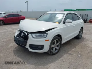 2015 Audi Q3 Premium Plus z VIN WA1EFCFS7FR006939, wystawiony jako IAAI lot #42067797 z przebiegiem 97 663 mil mil oraz . Historia ofert i sprzedaży dostępna na DreamBid. Obrazek 2.