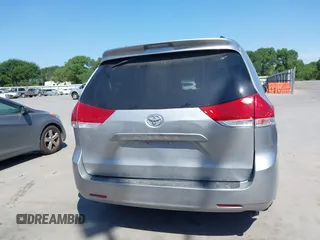 2014 Toyota Sienna LE AAS with VIN 5TDKK3DC4ES447265, listed as a IAAI auction lot 42024631 with 112,890 mi miles and . Bid and sale history available at carsss.com. Image 16.