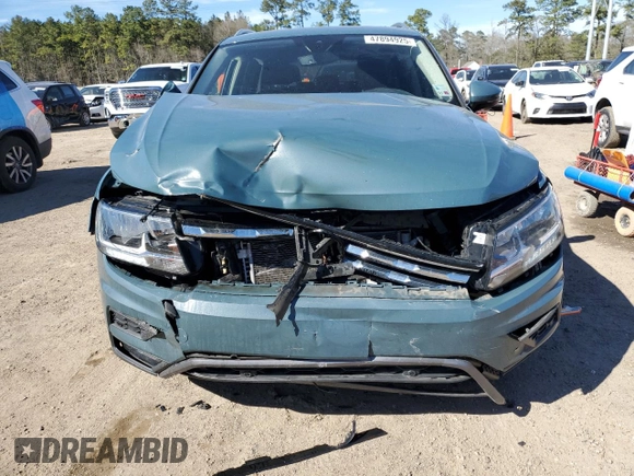 2021 Volkswagen Tiguan SE with VIN 3VV3B7AX8MM104042, listed as a Copart auction lot 53059115 with 44,219 mi miles and Salvage Title. Bid and sale history available at DreamBid. Image 5.