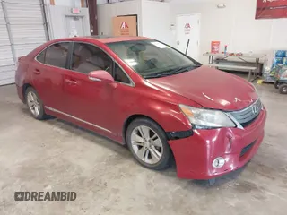 2010 Lexus HS 250h with VIN JTHBB1BAXA2005211, listed as a IAAI auction lot 41884955 with 214,578 mi miles. Bid and sale history available at carsss.com. Image 1.