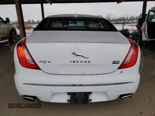 2013 Jaguar XJ Portfolio с VIN SAJWJ2GD4D8V47695, выставлен на аукционе Copart как лот 44997315 с пробегом 195 810 миль миль и Списание • Salvage title. История ставок и продаж доступна на DreamBid. Изображение 6.