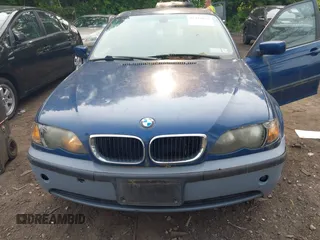 2003 BMW 3 Series 325i z VIN WBAET37423NJ30275, wystawiony jako IAAI lot #42416059 z przebiegiem 116 409 mil mil oraz . Historia ofert i sprzedaży dostępna na DreamBid. Obrazek 6.
