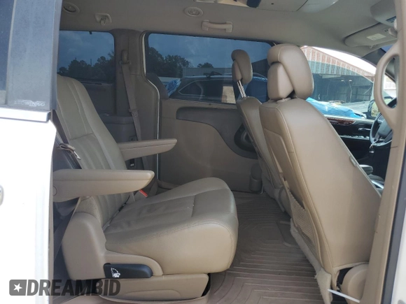 2014 Chrysler Town & Country Touring L z VIN 2C4RC1CG9ER169668, wystawiony jako Copart lot #59629895 z przebiegiem 254 421 mil mil oraz Szkoda całkowita • Salvage title. Historia ofert i sprzedaży dostępna na DreamBid. Obrazek 11.