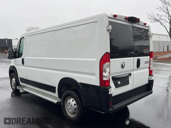 2023 Ram ProMaster Cargo with VIN 3C6LRVVG7PE572634, listed as a Copart auction lot 50415055 with 17,990 mi miles and Clean Title. Bid and sale history available at DreamBid. Image 3.