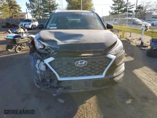 2020 Hyundai Tucson Value with VIN KM8J3CA40LU121487, listed as a Copart auction lot 44593685 with 87,153 mi miles and Salvage Title. Bid and sale history available at carsss.com. Image 5.