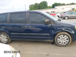 2016 Dodge Grand Caravan SE with VIN 2C4RDGBG6GR126233, listed as a IAAI auction lot 42108959 with 188,561 mi miles and . Bid and sale history available at DreamBid. Image 13.