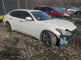 2016 Infiniti Q70 with VIN JN1BY1PR2GM721261, listed as a Copart auction lot 83307734 with 175,027 mi miles and Salvage title. Bid and sale history available at DreamBid. Image 4.