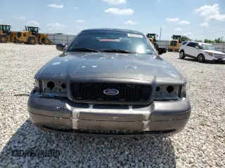 2007 Ford Police Interceptor with VIN 2FAFP71W27X152722, listed as a Copart auction lot 56252475 with 105,657 mi miles and Salvage title. Bid and sale history available at DreamBid. Image 5.