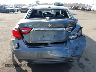 2017 Nissan Maxima SV with VIN 1N4AA6AP4HC404371, listed as a IAAI auction lot 41489579 with 117,677 mi miles. Bid and sale history available at carsss.com. Image 16.