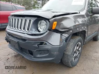 2016 Jeep Renegade Sport with VIN ZACCJBATXGPC85695, listed as a IAAI auction lot 42010070 with 131,839 mi miles. Bid and sale history available at carsss.com. Image 6.