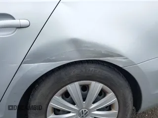 2014 Volkswagen Jetta S z VIN 3VW1K7AJ6EM413671, wystawiony jako IAAI lot #42145258 z przebiegiem 109 211 mil mil oraz . Historia ofert i sprzedaży dostępna na DreamBid. Obrazek 15.