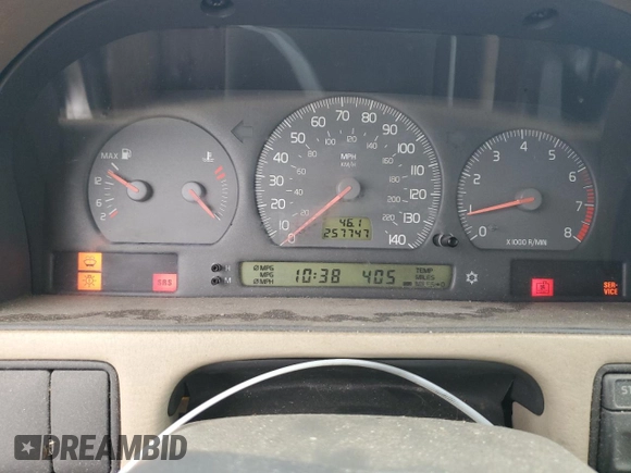 2000 Volvo V70 with VIN YV1LW61J8Y2703877, listed as a Copart auction lot 78783034 with 257,747 mi miles and Salvage Title. Bid and sale history available at carsss.com. Image 9.