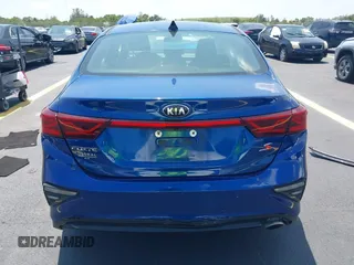 2019 Kia Forte S z VIN 3KPF34AD5KE026520, wystawiony jako IAAI lot #42257029 z przebiegiem 90 525 mil mil oraz . Historia ofert i sprzedaży dostępna na DreamBid. Obrazek 16.