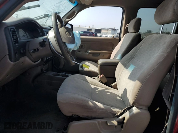 2002 Toyota Tacoma PreRunner with VIN 5TEGN92N82Z061712, listed as a Copart auction lot 62583225 with 262,222 mi miles and Clean title. Bid and sale history available at DreamBid. Image 7.