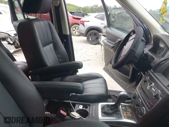 2013 Land Rover LR2 with VIN SALFR2BG3DH365861, listed as a IAAI auction lot 42154803 with 133,387 mi miles and . Bid and sale history available at DreamBid. Image 5.
