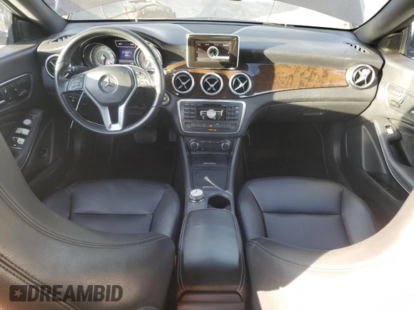 2014 Mercedes-Benz CLA 250 with VIN WDDSJ4EB0EN123238, listed as a Copart auction lot 46324725 with 189,010 mi miles and Salvage title. Bid and sale history available at DreamBid. Image 8.