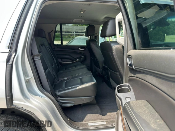 2019 Chevrolet Tahoe LT с VIN 1GNSKBKC5KR127144, выставлен на аукционе Copart как лот 61031915 с пробегом 123 069 миль миль и Чистый • Clean title. История ставок и продаж доступна на DreamBid. Изображение 7.