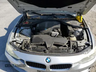 2015 BMW 3 Series 328i с VIN WBA3A5G57FNS87497, выставлен на аукционе Copart как лот 51650655 с пробегом 94 035 миль миль и Чистый • Clean title. История ставок и продаж доступна на DreamBid. Изображение 11.