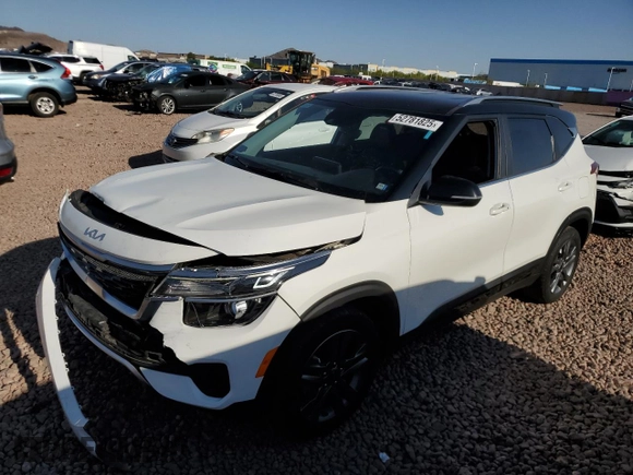 2022 Kia Seltos S with VIN KNDEU2AA4N7305576, listed as a Copart auction lot 52781825 with 75,133 mi miles and Salvage title. Bid and sale history available at DreamBid. Image 1.