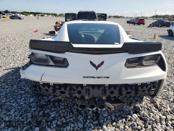 2016 Chevrolet Corvette Z06 2LZ z VIN 1G1YS2D67G5607168, wystawiony jako Copart lot #58703405 z przebiegiem Nie podano mil oraz Szkoda całkowita • Salvage title. Historia ofert i sprzedaży dostępna na DreamBid. Obrazek 6.
