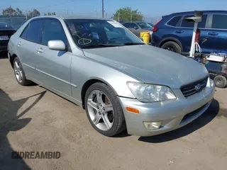 2002 Lexus IS 300/350 z VIN JTHBD192X20057234, wystawiony jako IAAI lot #42363058 z przebiegiem 216 488 mil mil oraz . Historia ofert i sprzedaży dostępna na DreamBid. Obrazek 1.