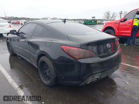 2011 Hyundai Genesis Coupe with VIN KMHHT6KD6BU056612, listed as a IAAI auction lot 41872721 with 143,137 mi miles and . Bid and sale history available at DreamBid. Image 3.