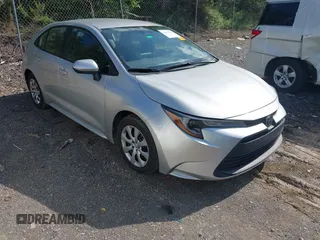 2023 Toyota Corolla LE with VIN 5YFB4MDE0PP065523, listed as a IAAI auction lot 42152439 with 39,679 mi miles. Bid and sale history available at carsss.com. Image 1.