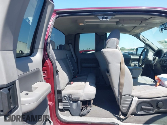 2004 Ford F-150 STX with VIN 1FTRX12W34NA77559, listed as a IAAI auction lot 41988010 with 225,418 mi miles. Bid and sale history available at carsss.com. Image 8.