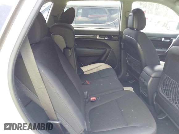2015 Kia Sorento LX with VIN 5XYKTDA74FG632845, listed as a IAAI auction lot 42660399 with 93,386 mi miles and . Bid and sale history available at DreamBid. Image 8.