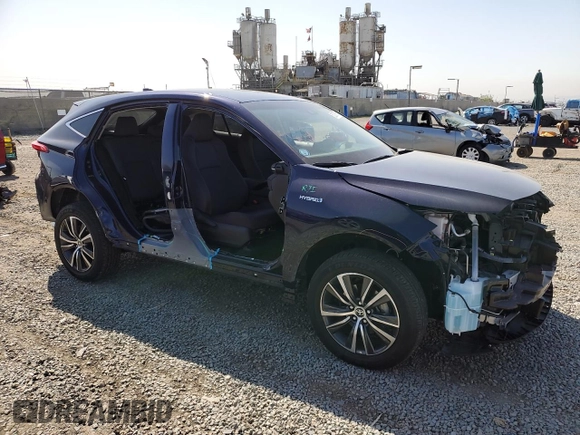 2021 Toyota Venza LE with VIN JTEAAAAH8MJ011951, listed as a Copart auction lot 52055705 with 8,648 mi miles and Salvage Title. Bid and sale history available at carsss.com. Image 4.