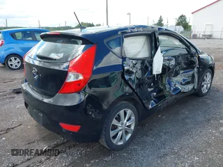 2012 Hyundai Accent SE z VIN KMHCU5AE0CU031475, wystawiony jako IAAI lot #42196146 z przebiegiem 122 489 mil mil oraz . Historia ofert i sprzedaży dostępna na DreamBid. Obrazek 4.