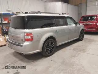 2015 Ford Flex Limited z VIN 2FMHK6D80FBA22700, wystawiony jako IAAI lot #41368354 z przebiegiem 168 054 mil mil oraz . Historia ofert i sprzedaży dostępna na DreamBid. Obrazek 4.