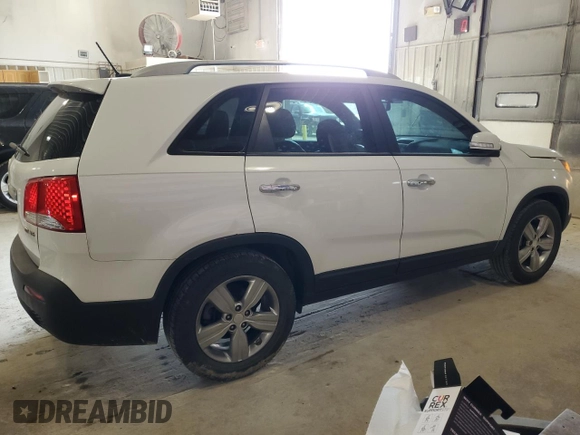2013 Kia Sorento EX with VIN 5XYKU4A29DG358766, listed as a Copart auction lot 53312225 with 178,133 mi miles and Salvage Title. Bid and sale history available at carsss.com. Image 3.