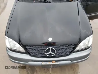 1998 Mercedes-Benz M 320/430/500 z VIN 4JGAB54E3WA038029, wystawiony jako Copart lot #86567584 z przebiegiem Nie podano mil oraz Czysty tytuł • Clean title. Historia ofert i sprzedaży dostępna na DreamBid. Obrazek 12.