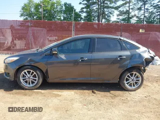 2016 Ford Focus SE with VIN 1FADP3F22GL208595, listed as a IAAI auction lot 42038332 with Not provided miles and . Bid and sale history available at DreamBid. Image 6.