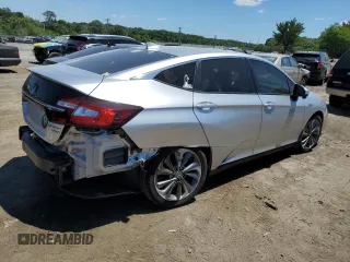 2018 Honda Clarity Plug-In Hybrid Touring with VIN JHMZC5F30JC018395, listed as a Copart auction lot 60389854 with 68,202 mi miles and Salvage Title. Bid and sale history available at carsss.com. Image 3.