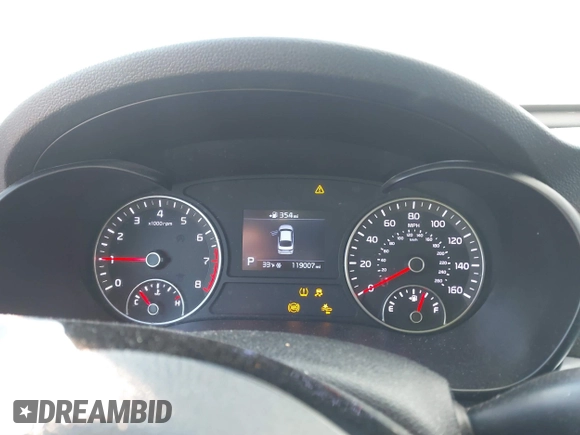 2019 Kia Optima LX with VIN 5XXGT4L33KG339985, listed as a IAAI auction lot 41218499 with 119,007 mi miles. Bid and sale history available at carsss.com. Image 7.