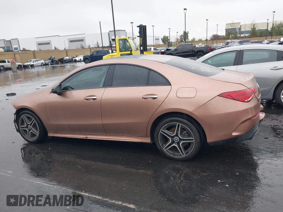 2023 Mercedes-Benz CLA 250 z VIN W1K5J4GB0PN329558, wystawiony jako IAAI lot #41776336 z przebiegiem 35 312 mil mil oraz . Historia ofert i sprzedaży dostępna na DreamBid. Obrazek 15.