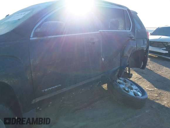 2012 GMC Terrain SLT-1 with VIN 2GKFLVE50C6369993, listed as a IAAI auction lot 41417638 with 187,591 mi miles. Bid and sale history available at carsss.com. Image 6.