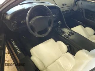 1993 Chevrolet Corvette with VIN 1G1YY23P8P5104791, listed as a Copart auction lot 55952665 with Not provided miles and Salvage title. Bid and sale history available at DreamBid. Image 8.